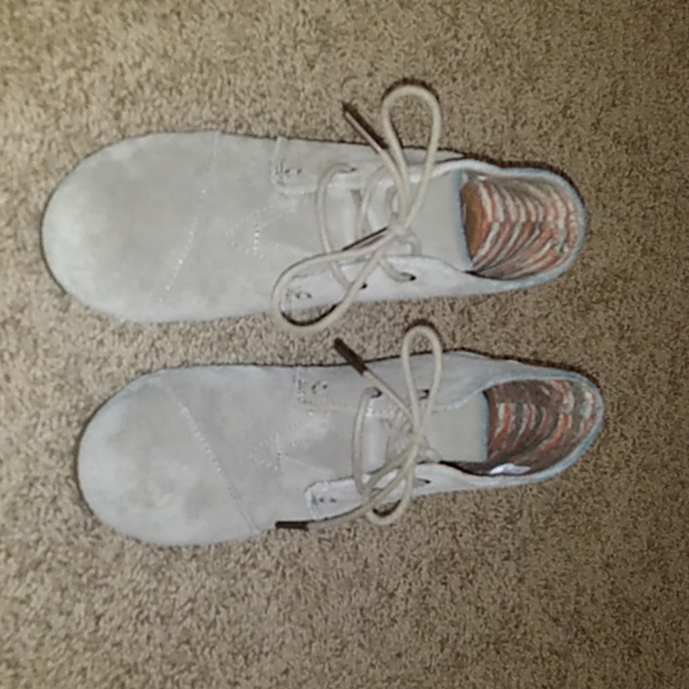 Toms wedged boots